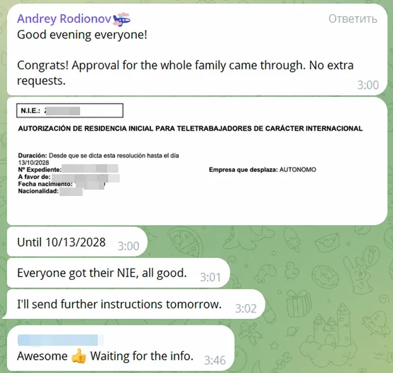 Screenshot of a client's WhatsApp conversation with EspañaGo about their Spain visa