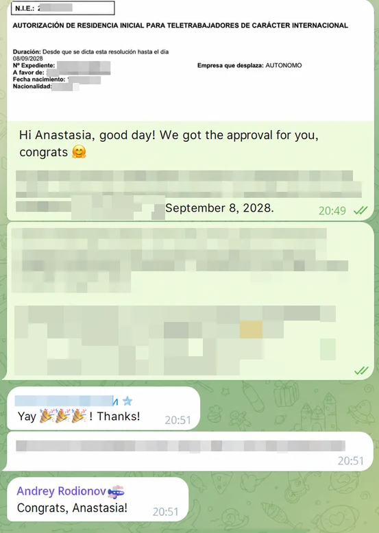 Screenshot of a client's WhatsApp conversation with EspañaGo about their Spain visa